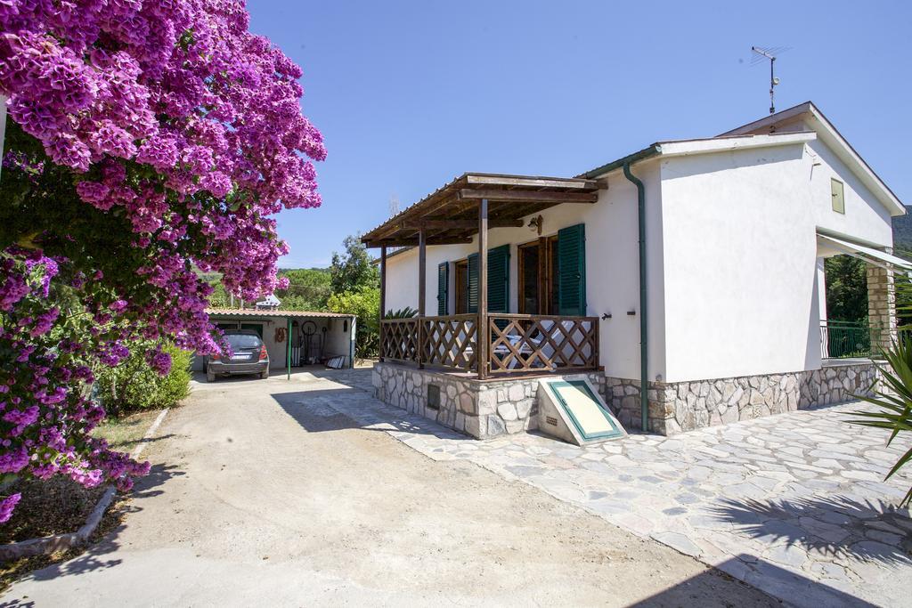 Villa Leo Портоферайо Стая снимка